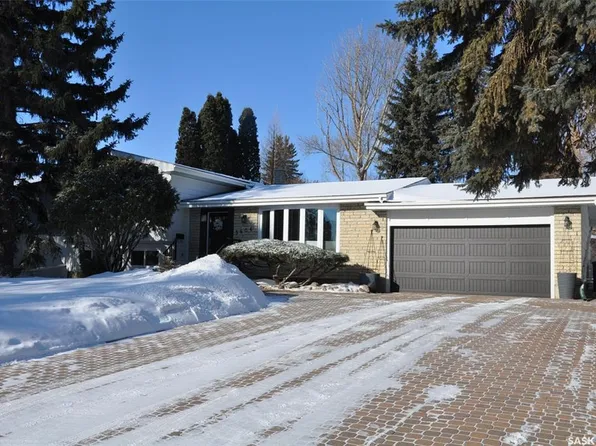 3606 Balfour COURT, Saskatoon, SK S7H 4B2