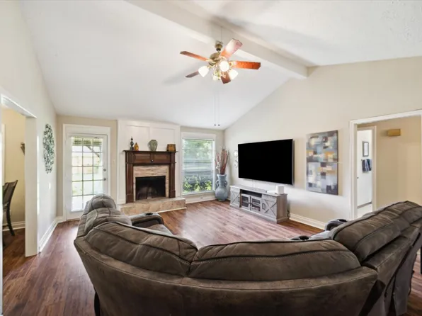 4226 Mossygate Dr, Spring, TX 77373