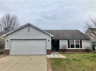 5915 Prairie Meadow Dr, Indianapolis, IN 46221