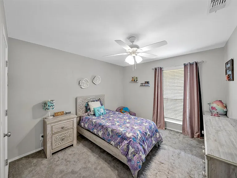 709 Thoreau Ln — Photo 24