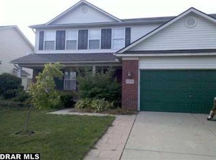 17274 Michigan Heights Dr, Romulus, MI 48174