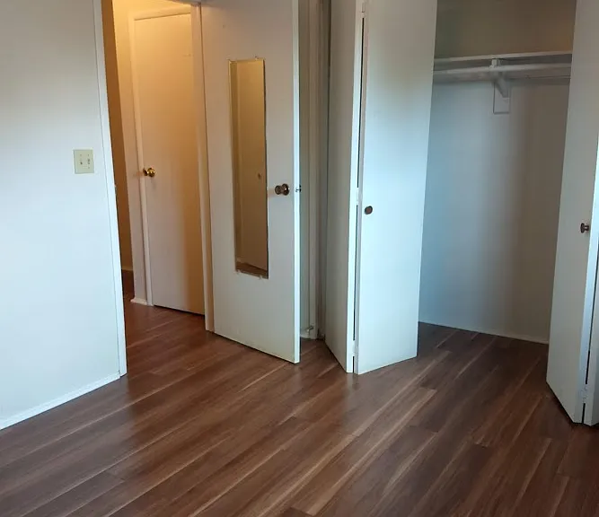7 Lakeshore Cir #130 — Photo 12