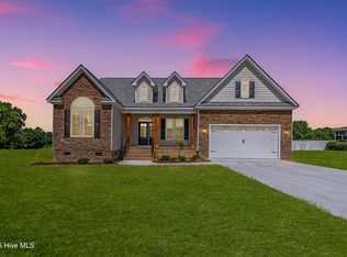 5312 Little Farm Rd, Elm City, NC 27822