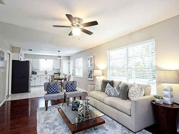 5th image of 8007 Stillwood Ln