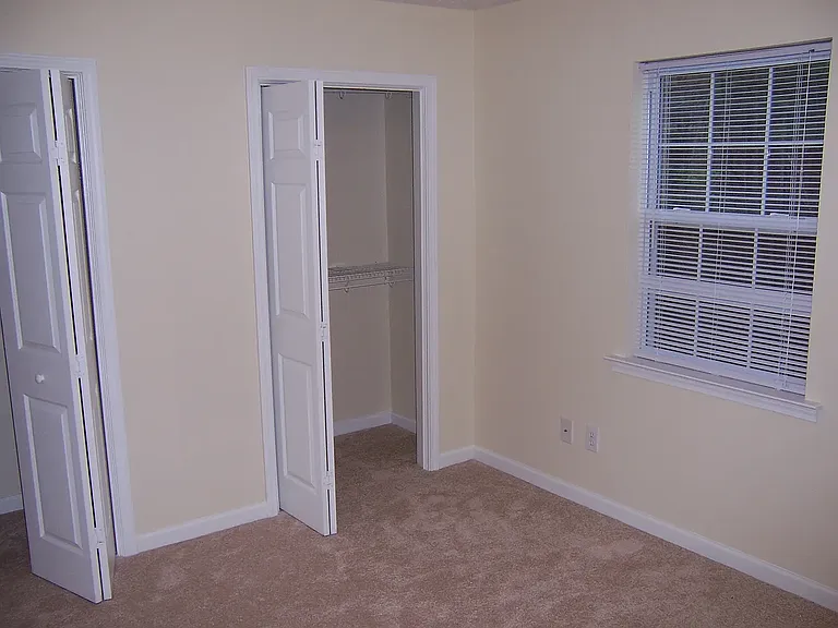 180 Laurel Heights Dr — Photo 9