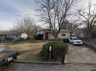 428 NW Greenmeadow Dr, Lawton, OK 73507