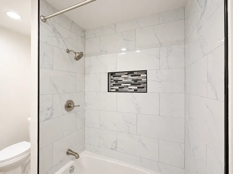 1084 Walnut Ave — Photo 14