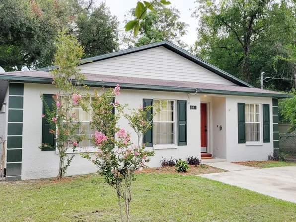 8411 N Greenwood Ave, Tampa, FL 33617