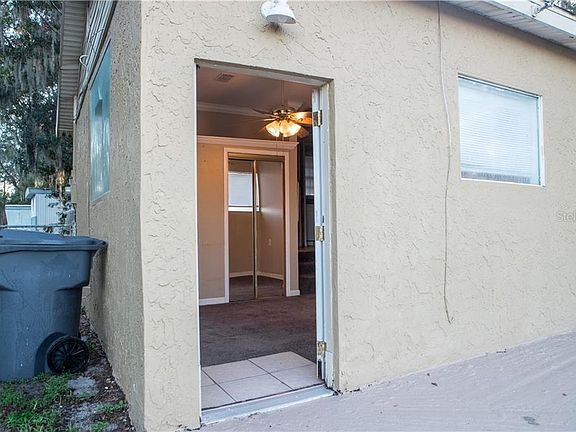 4th image of 2860 Brooks St