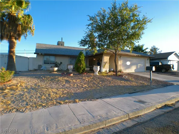 5701 Cannon Blvd, Las Vegas, NV 89108