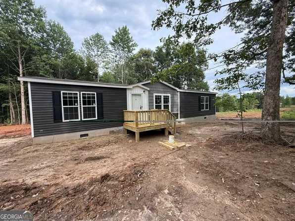 911 Harrison Rd, Carrollton, GA 30117