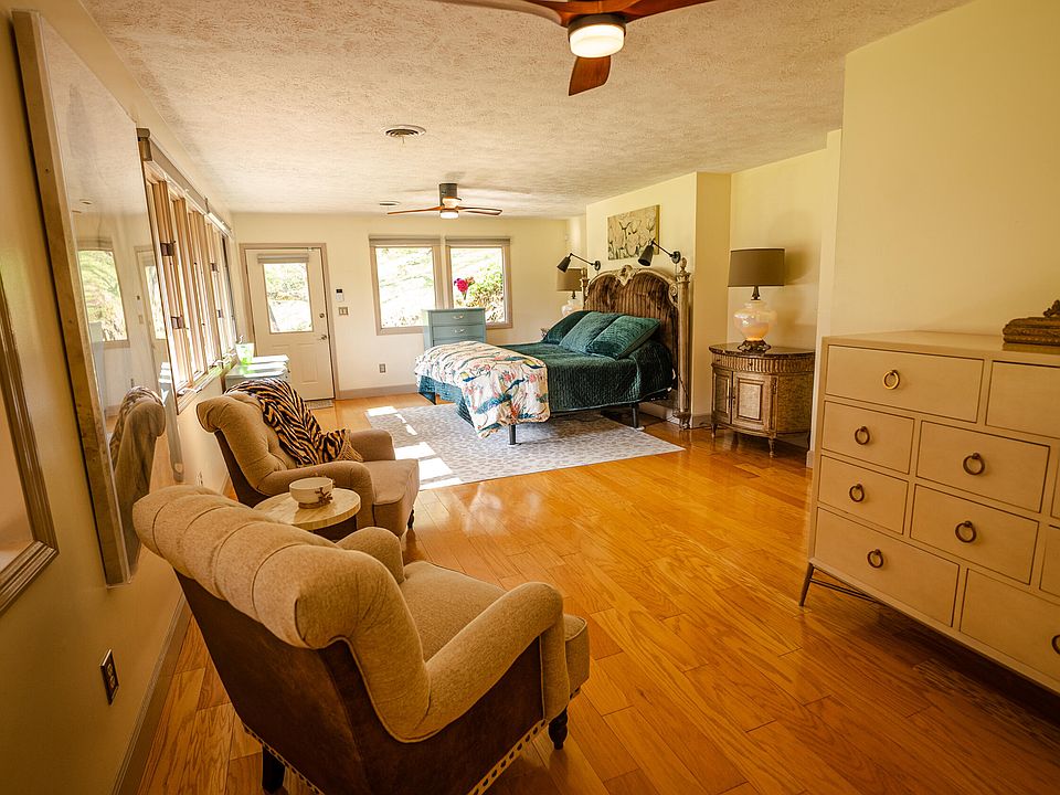 34th image of 4242 Pearl Valley Rd