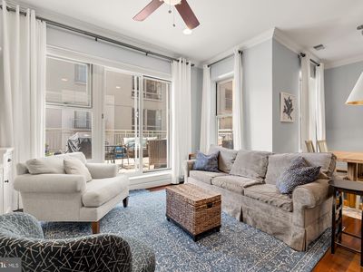 1464 Harvard St NW APT 5, Washington, DC, 20009