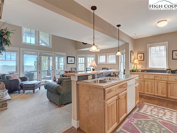 4th image of 277 Indian Paintbrush Drive #R132