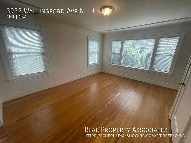 3932 Wallingford Ave N #1 — Photo 2