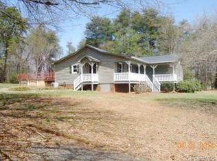 2770 Jenkins Rd, Lincolnton, NC 28092