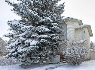 32 Sheppard Rd SW, High River, AB T1V1C5