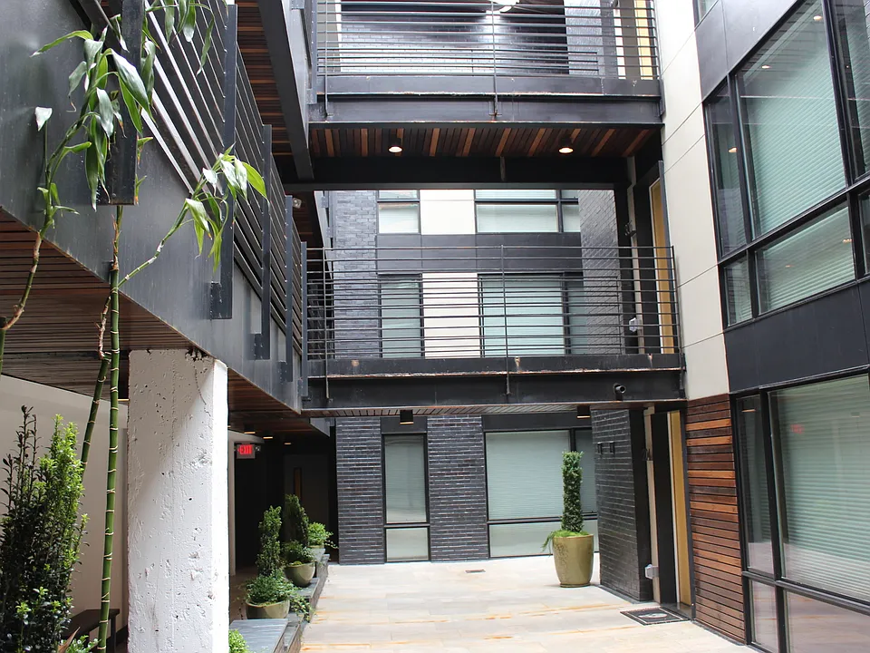 1210 Chestnut