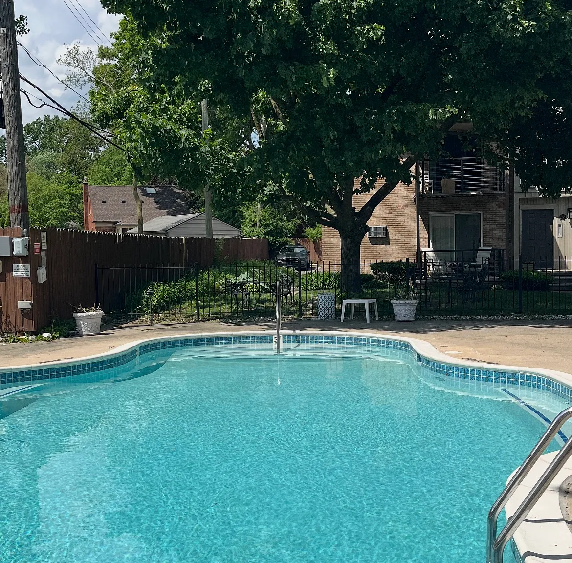 1715 E Forteen Mile Rd — Photo 2