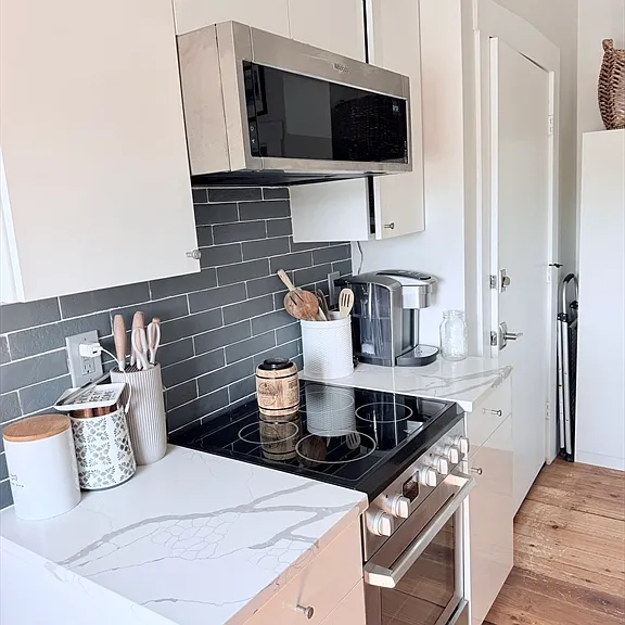 52 N Main St #5 — Photo 4