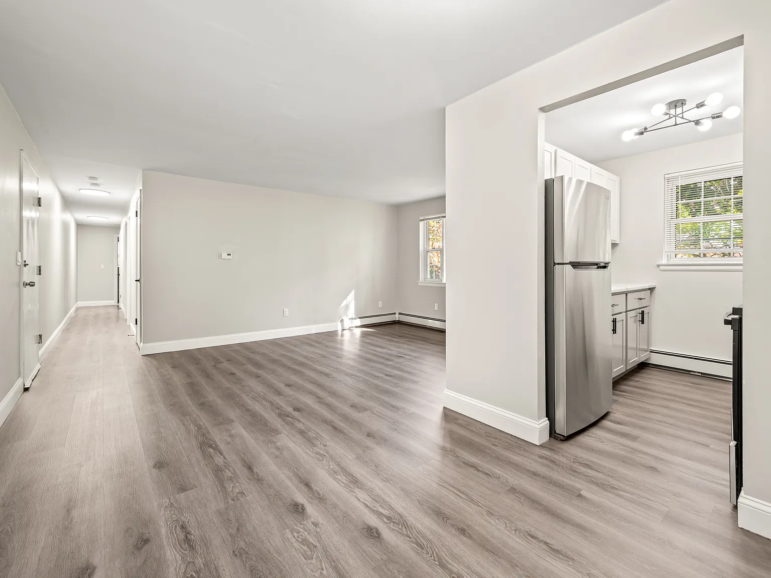2 bed, 850 sqft, $1,625 — Photo 1