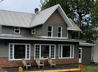 47 Bridge St, Carthage, NY 13619