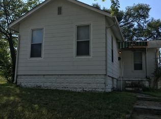 3902 N 41st St, Omaha, NE 68111