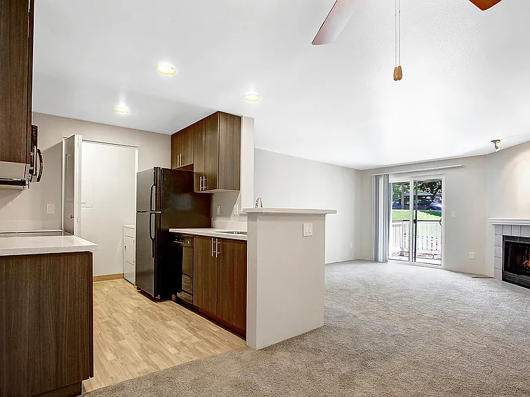 Canyon Pointe — Photo 17
