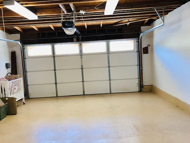 13327 Portofino Dr — Photo 17