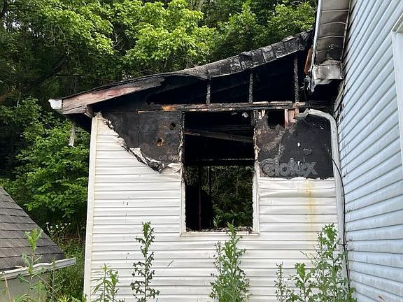 4th image of 8120 Decoursey Pike