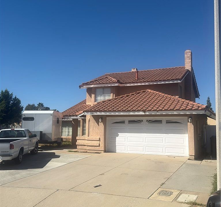 2nd image of 16489 Silverbirch Rd