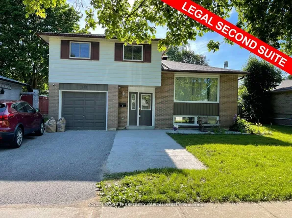 30 Thorncrest Rd, Barrie, ON L4N 3P9