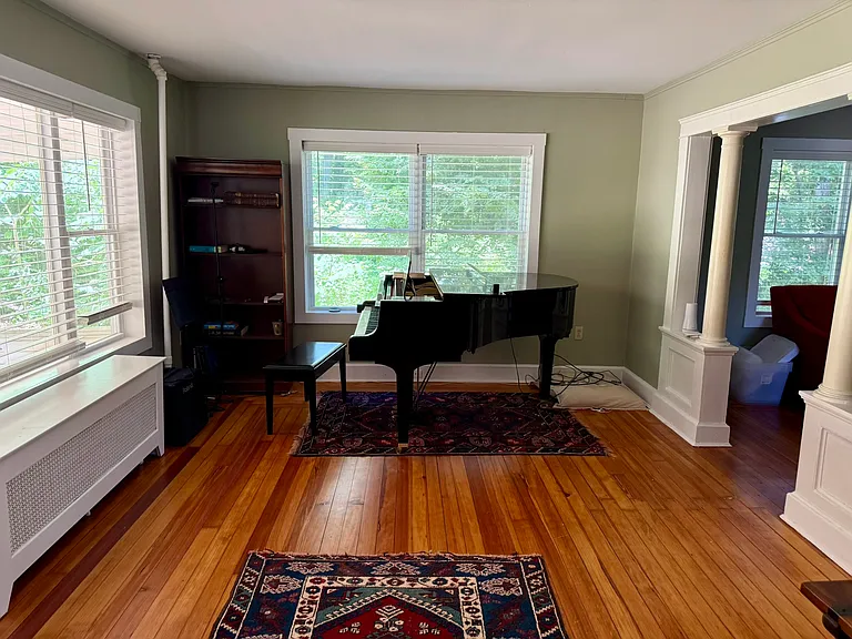 111 Nameaug Ave — Photo 5