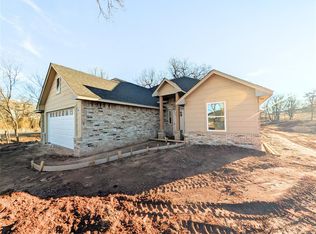 2201 Winter Ridge Rd, Blanchard, OK 73010