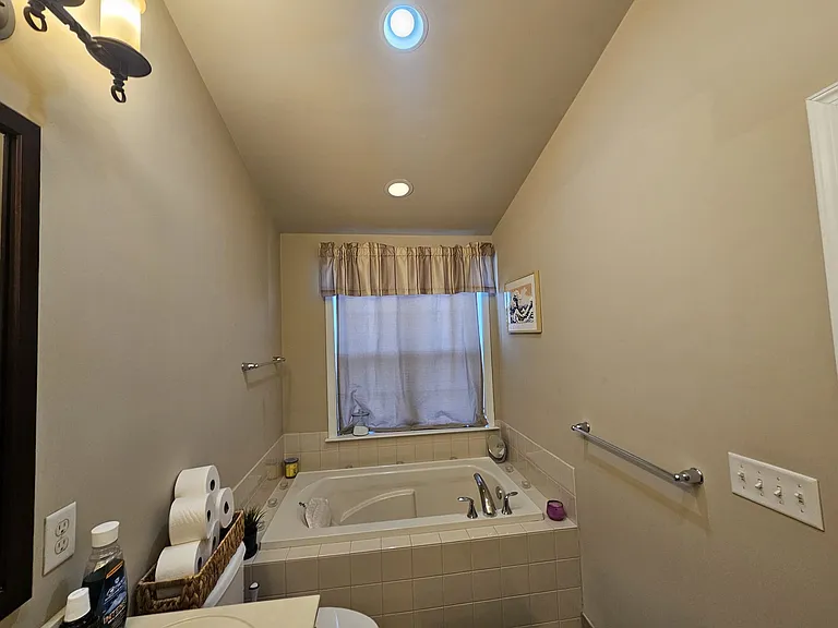 6 Corning Fairbanks Way — Photo 24