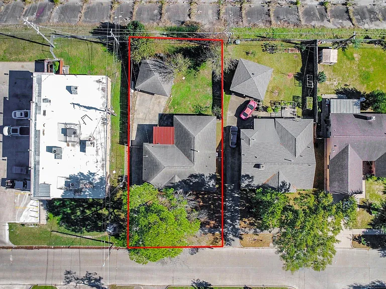8011 La Roche Ln — Photo 45