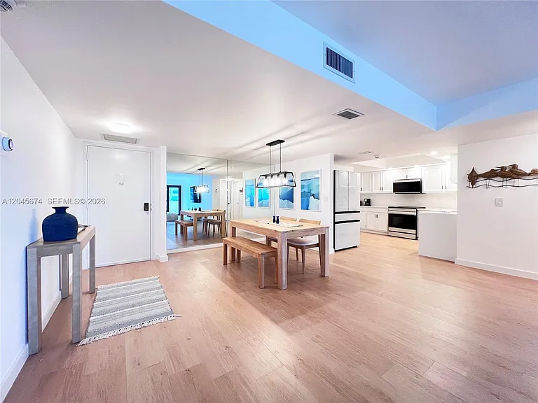 5100 N Ocean Blvd #503 — Photo 5