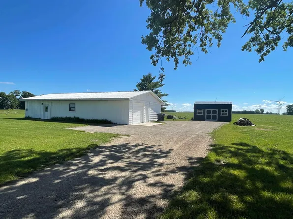 3900 Cramer Rd, Akron, MI 48701