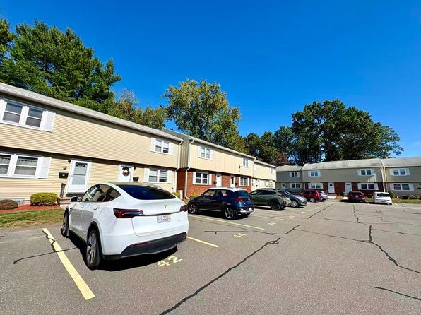 42 Yorktown Ct