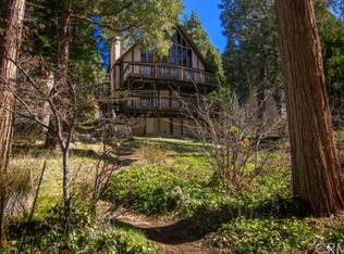 116 John Muir Rd, Lake Arrowhead, CA 92352