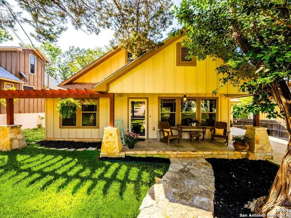 609 TANGLEWOOD LN, Kerrville, TX 78028