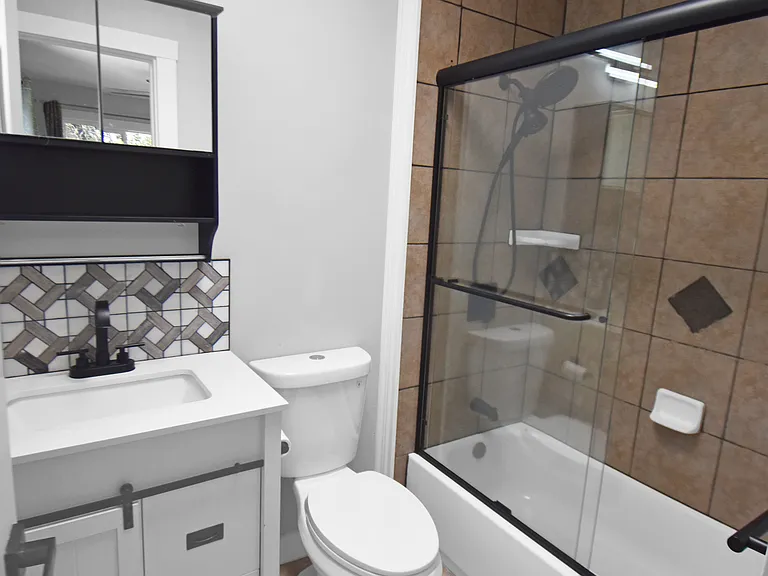 5127 Red Oak Dr — Photo 17