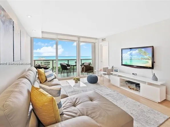 100 Bayview Dr, Sunny Isles Beach, FL