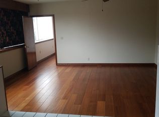 242 E North St, Decatur, IL 62523