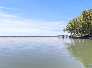 14678 Dogwood Rd, Athens, AL 35611