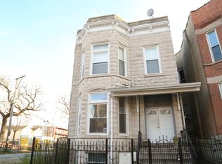 2823 W Walnut St #2, Chicago, IL 60612