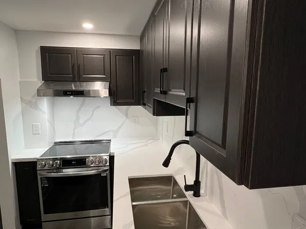 88 Villadowns Trl, Brampton, ON L6R 3Y9