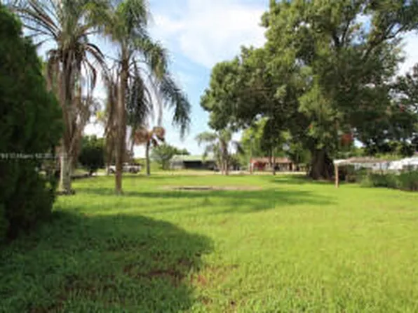 4113 SE 29th Court, Okeechobee, FL 34974
