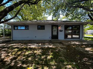 502 N 39th St, Belleville, IL 62226