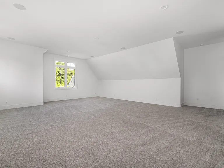 10119 Laurier Ln — Photo 59